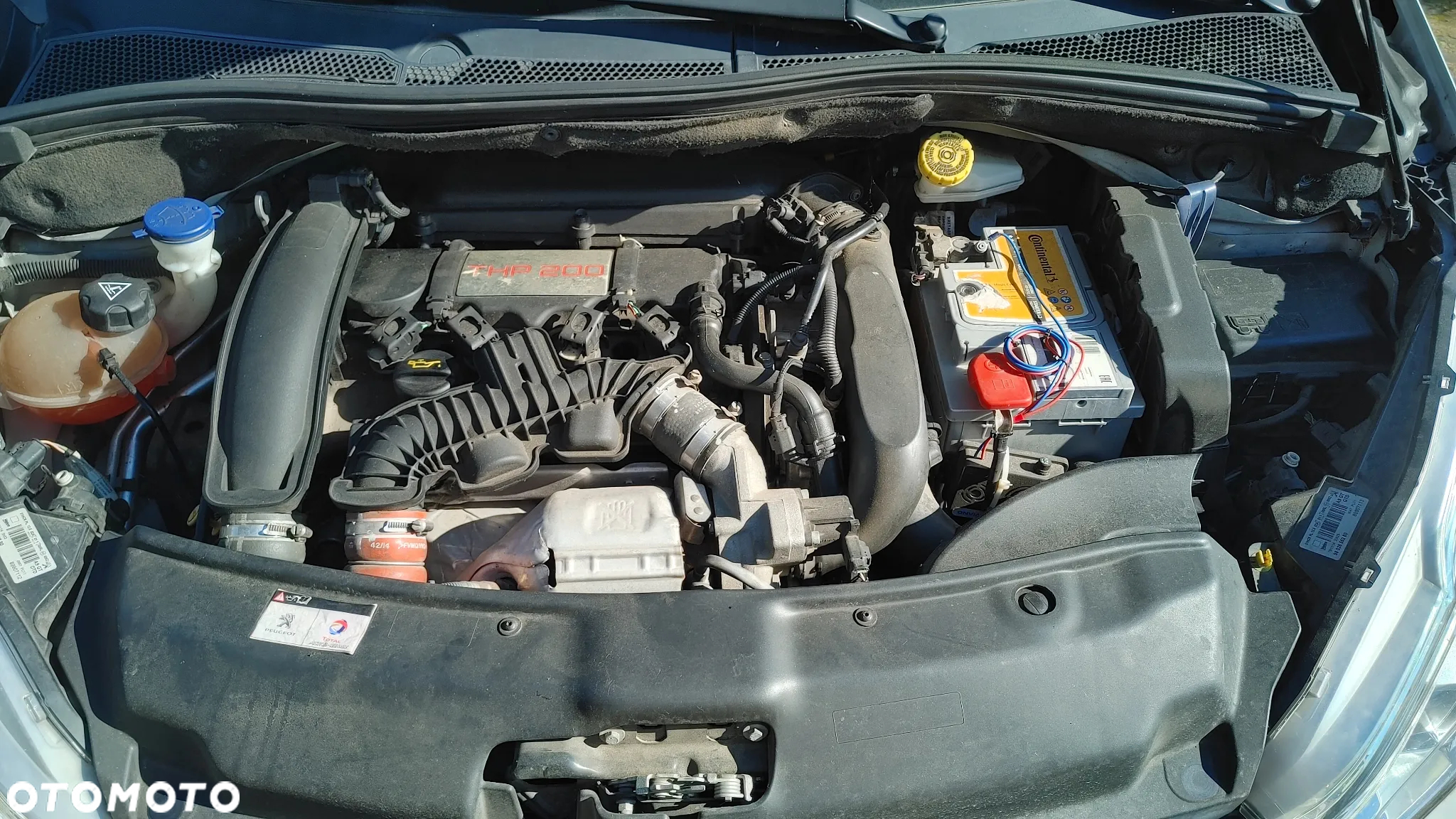 Peugeot 208 1.6 THP GTi - 4