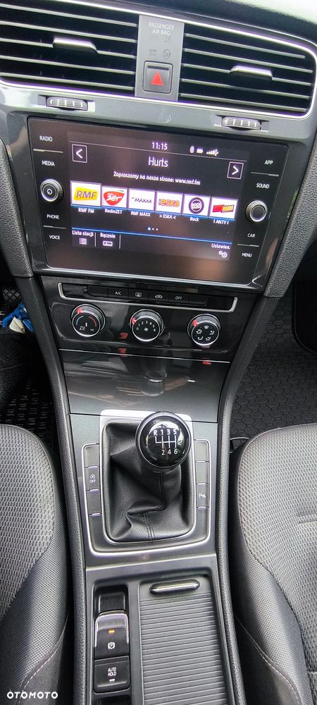 Volkswagen Golf 1.5 TSI BMT Evo Comfortline - 19