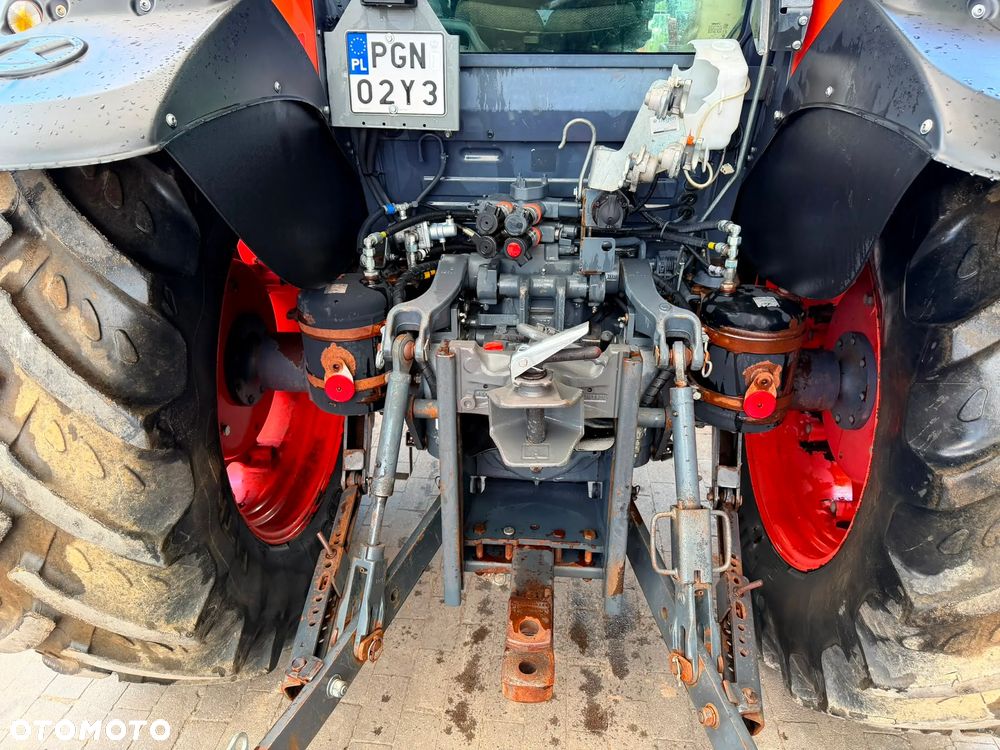 Kubota M9960 Hydraulic Shuttle - 15
