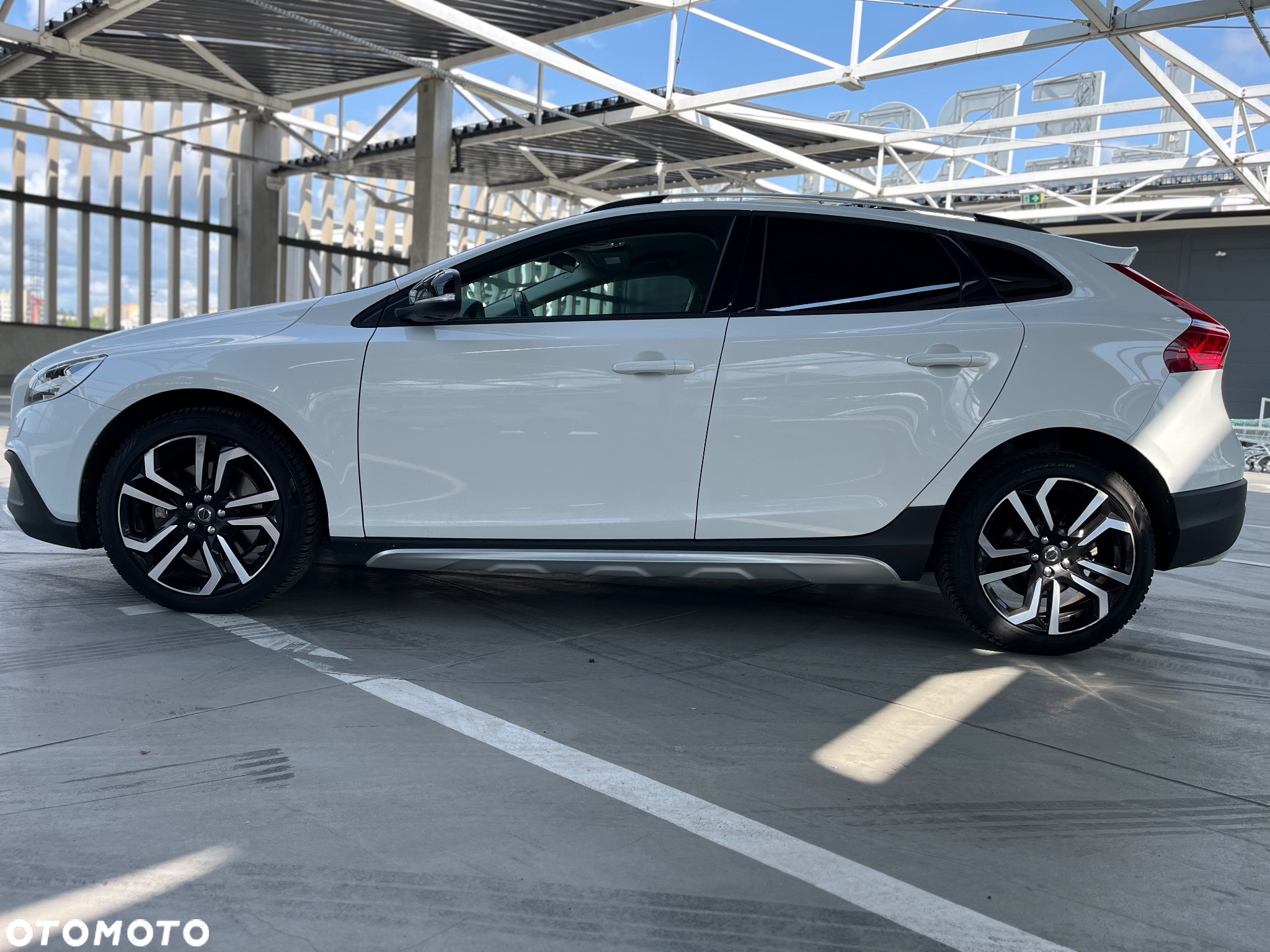 Volvo V40 Cross Country D4 Geartronic Momentum - 11