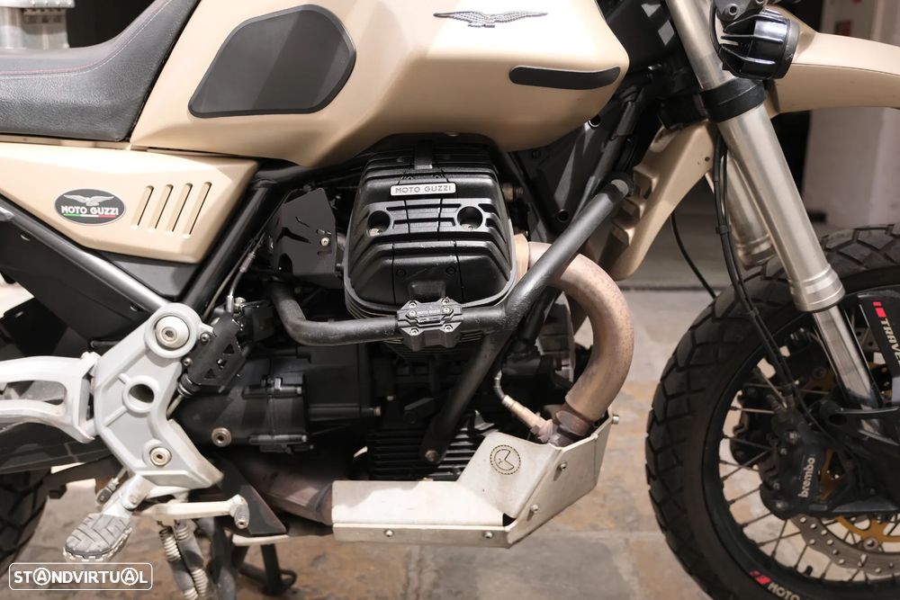 Moto Guzzi V85 V85TT Travel E4 + 5000€ acessórios - 7