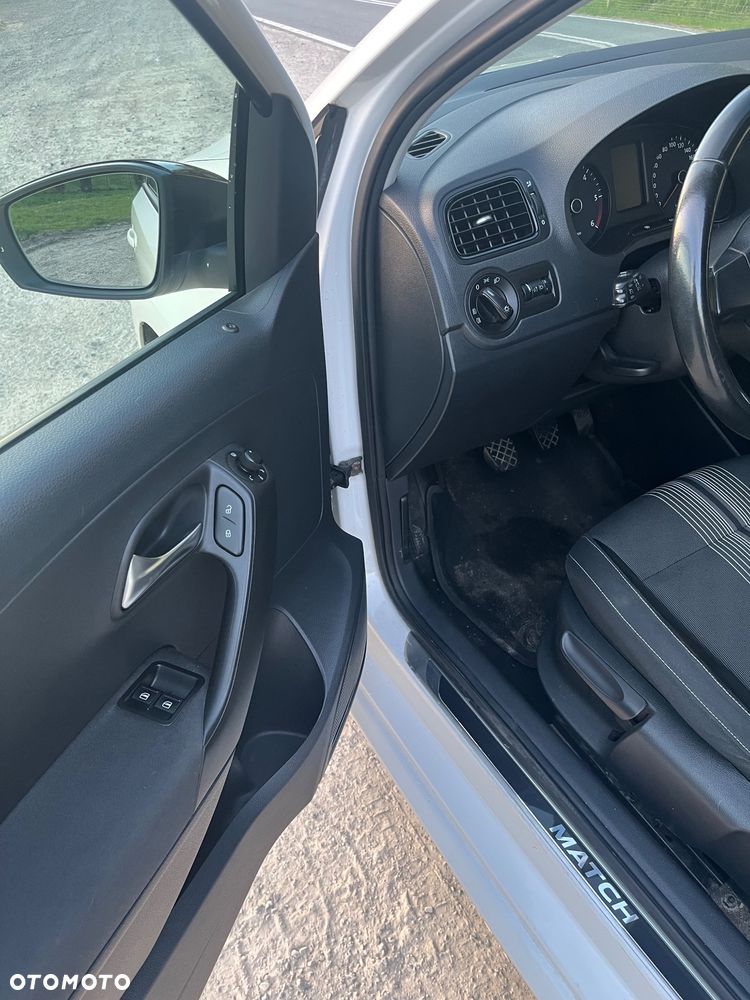 Volkswagen Polo - 11