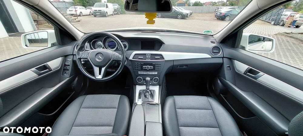 Mercedes-Benz Klasa C - 34