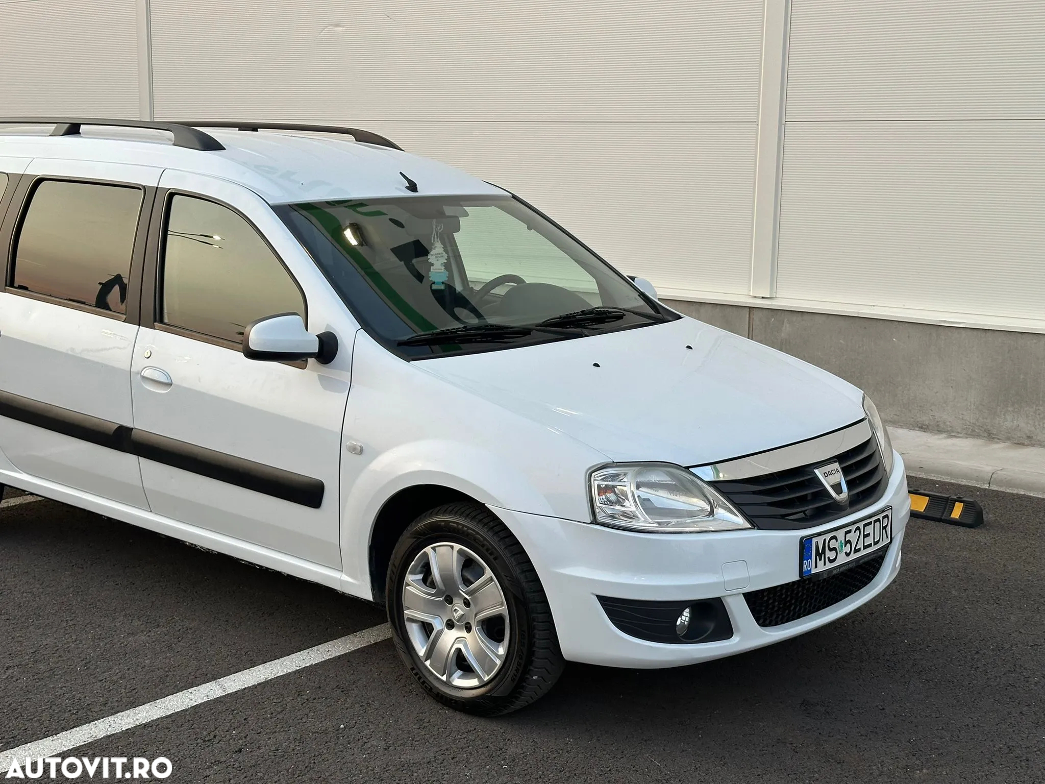 Dacia Logan 1.5 90CP Laureate - 5