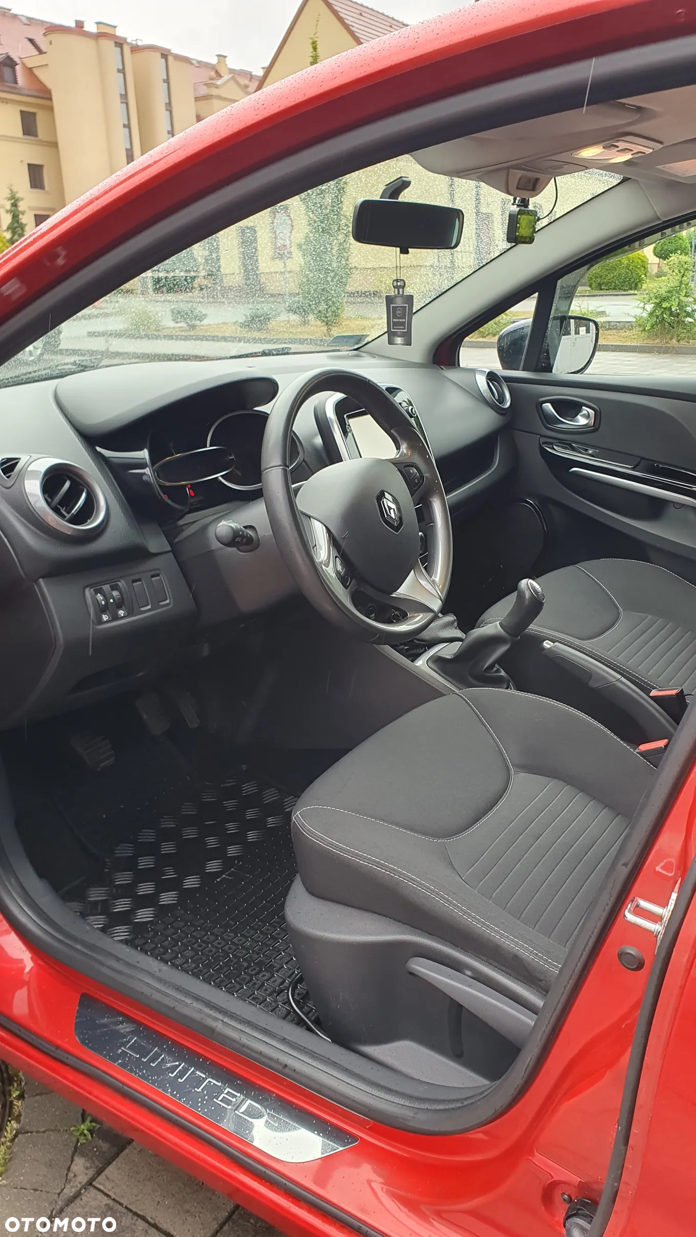 Renault Clio 0.9 Energy TCe Limited EU6 - 21