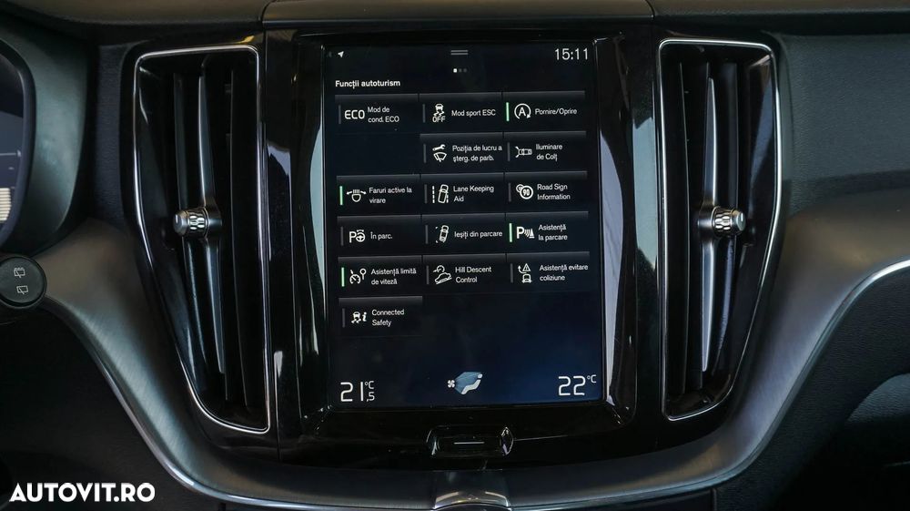 Volvo XC 60 D4 AWD Momentum - 11