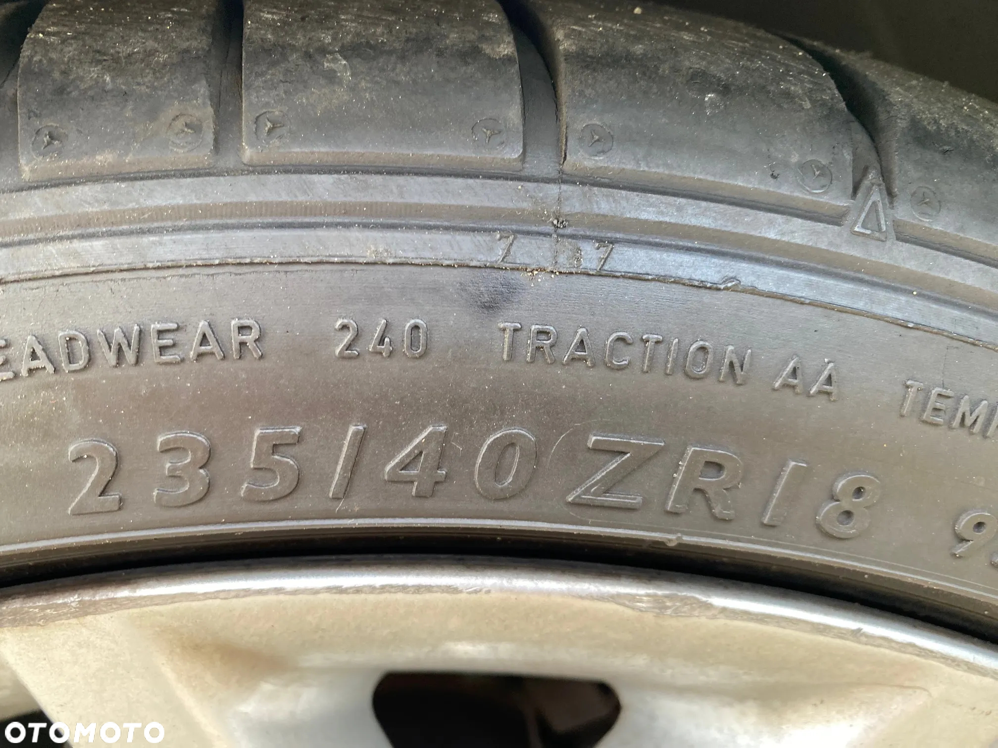BMW Seria 5 520i - 32