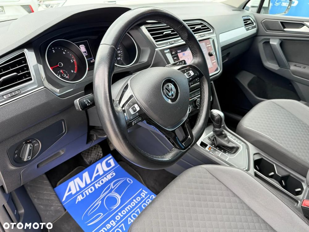 Volkswagen Tiguan 2.0 TDI SCR DSG R-Line - 16