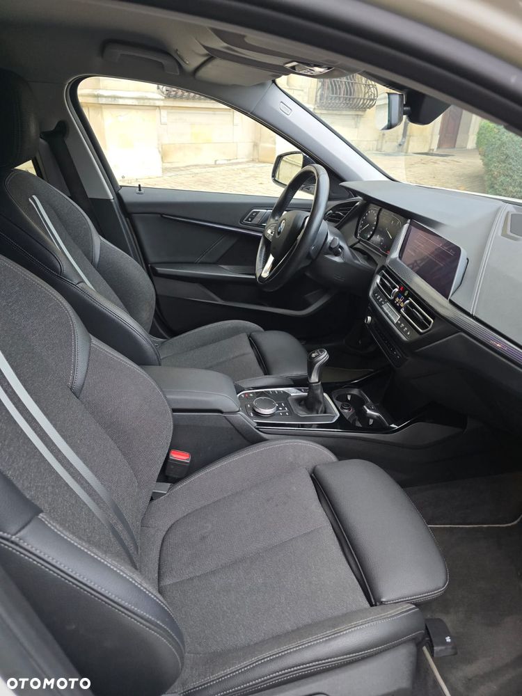 BMW Seria 1 - 18