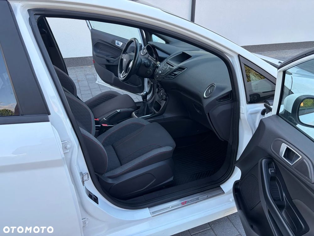 Ford Fiesta 1.0 EcoBoost ST-Line - 6