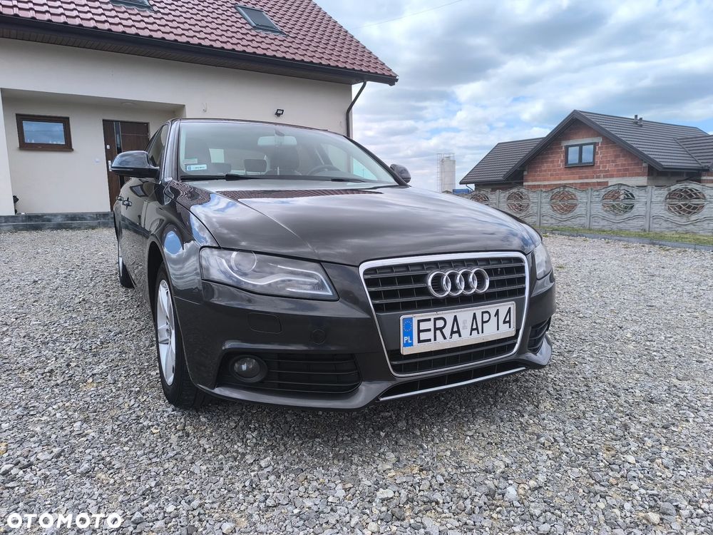 Audi A4 Limousine 2.0 TDI - 1