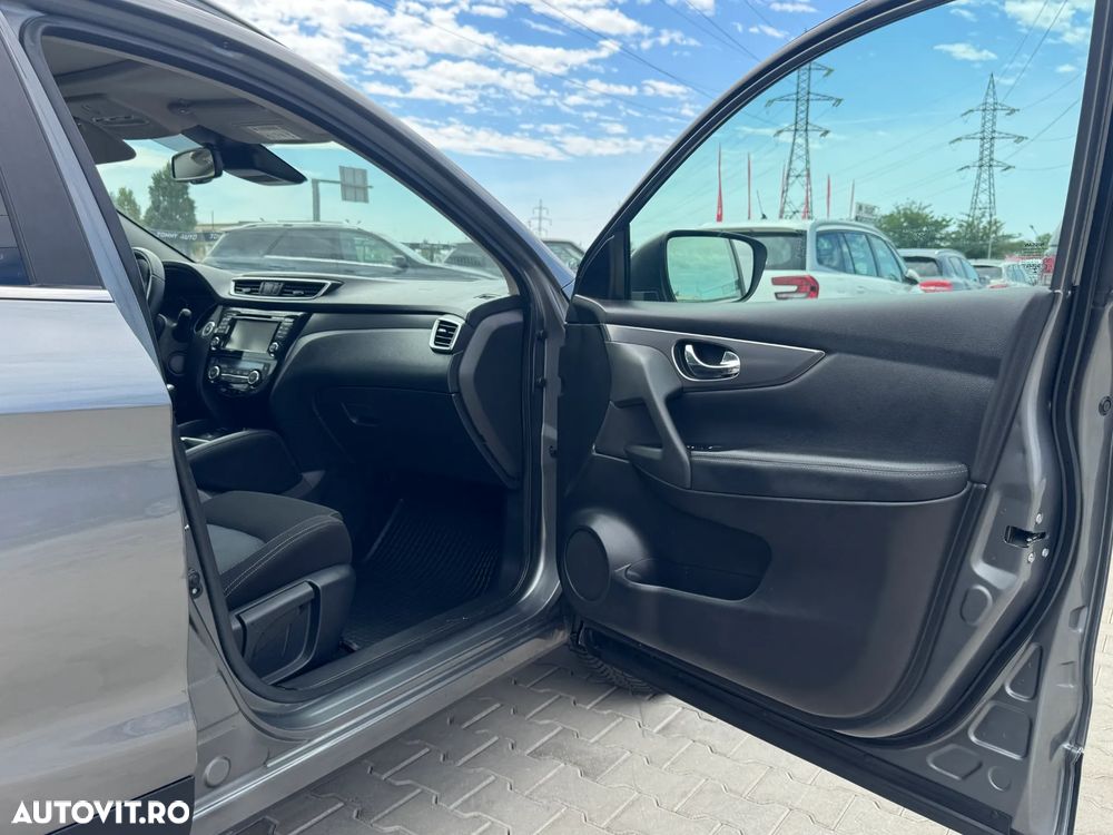 Nissan Qashqai 1.5 DCI N-CONNECTA - 24
