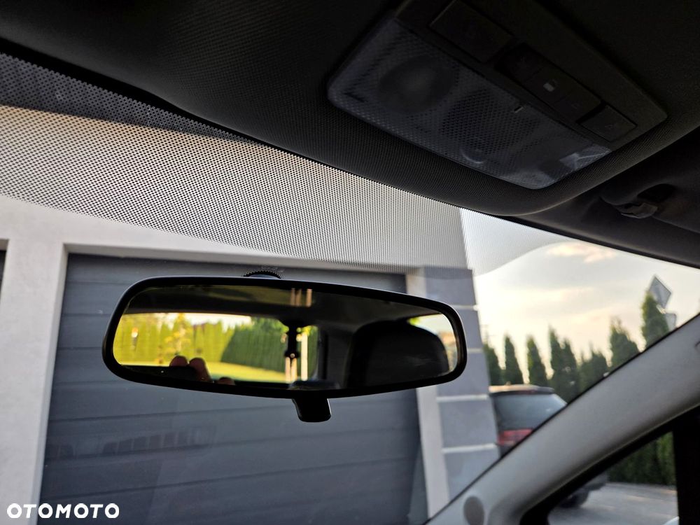 Opel Meriva - 29