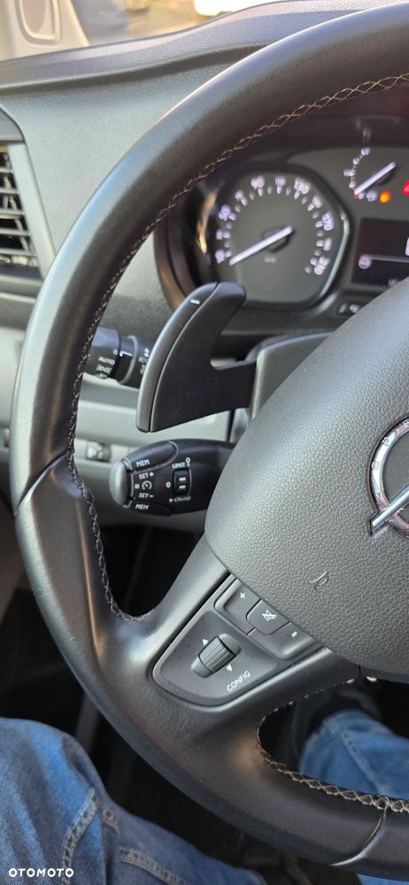 Opel Vivaro 2.0 177KM AUTOMAT 8-biegów - 13