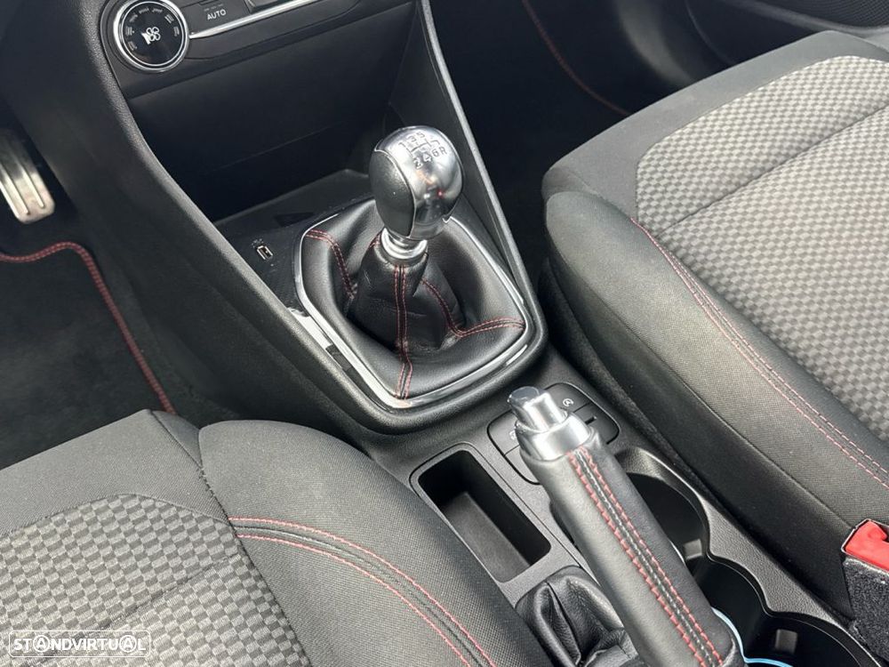 Ford Fiesta 1.0 EcoBoost ST-Line - 18
