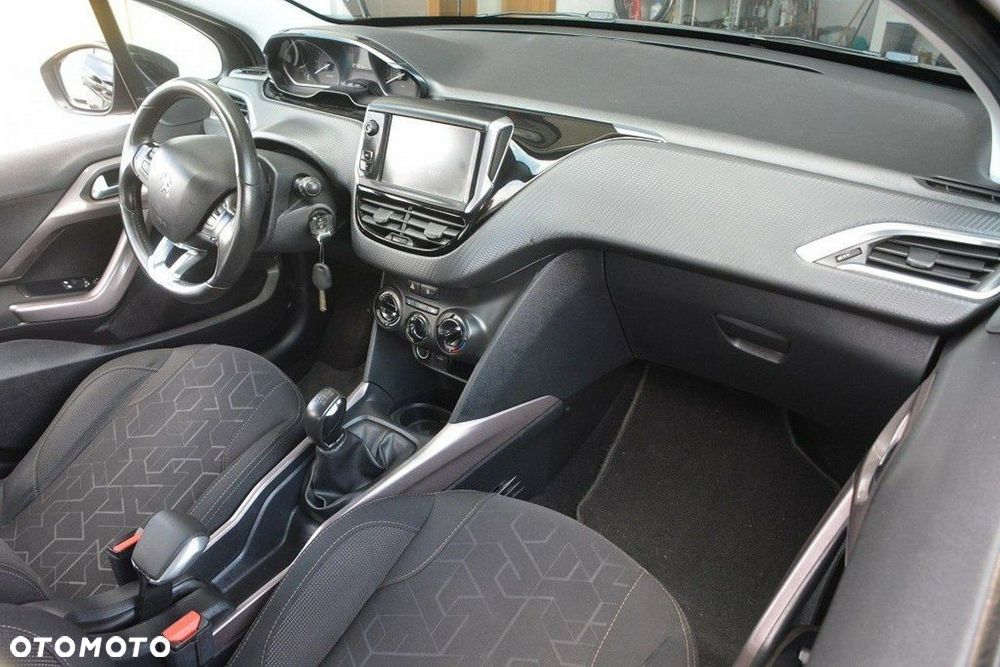 Peugeot 2008 1.2 Pure Tech Access - 13