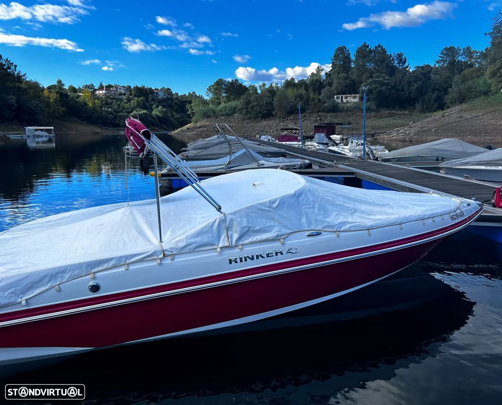 Rinker 226 Captiva BR- XL, V. 2007 - 2
