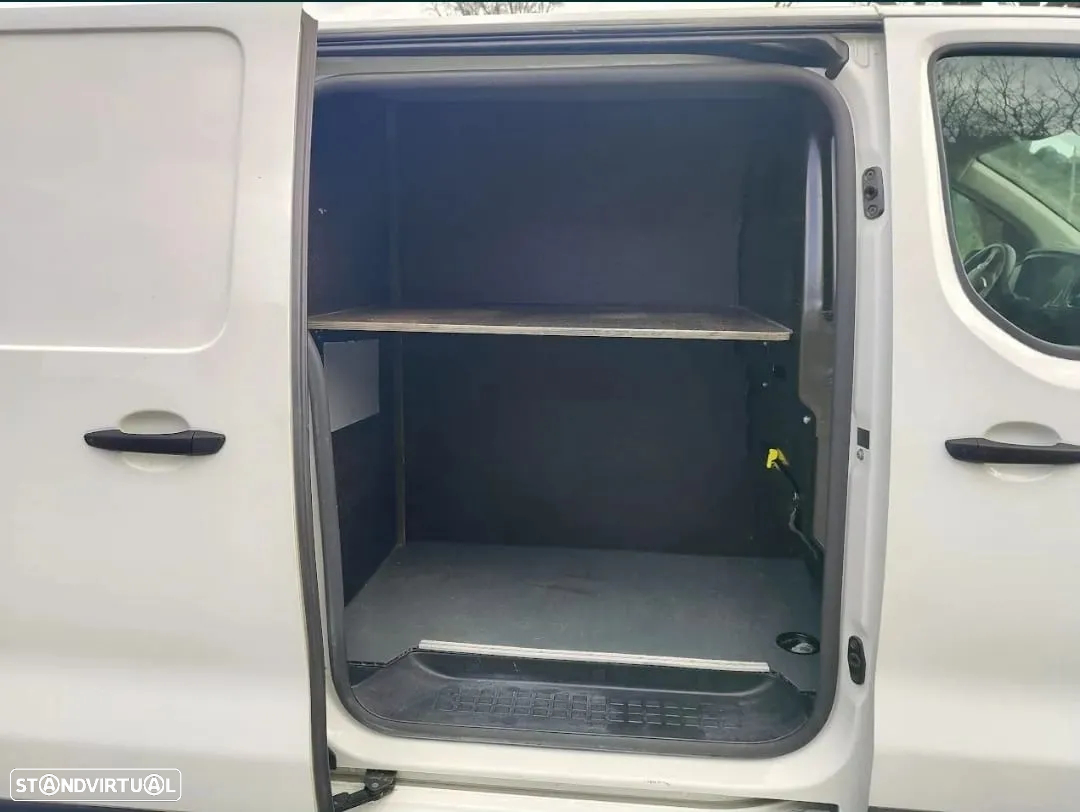 Citroën Jumpy LH2 -2.0 Blue HDI 120 CV 3 Lugares / Longa - 6