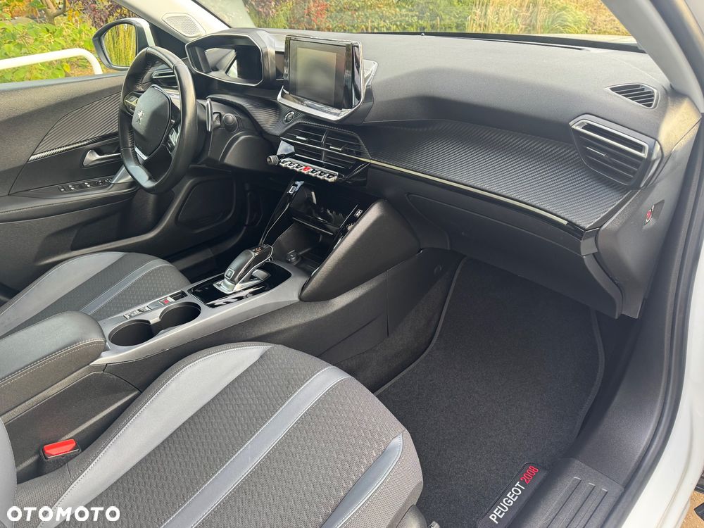 Peugeot 2008 - 28