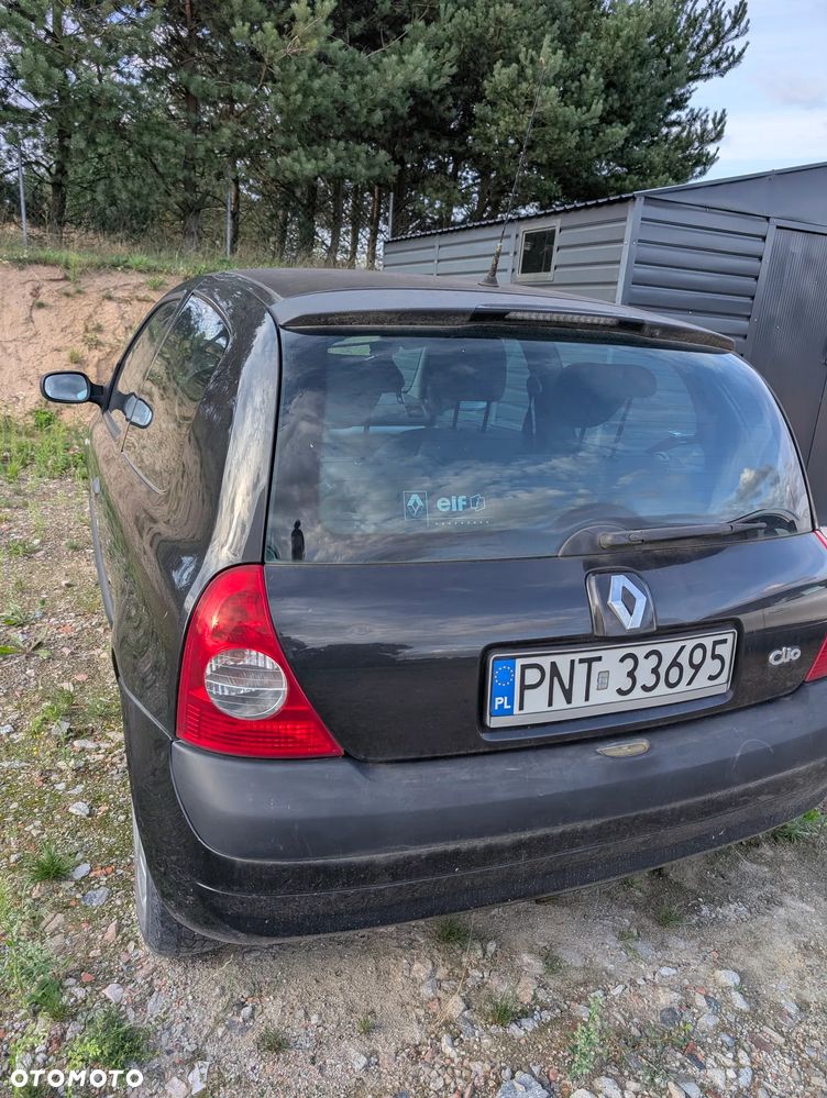 Renault Clio - 2