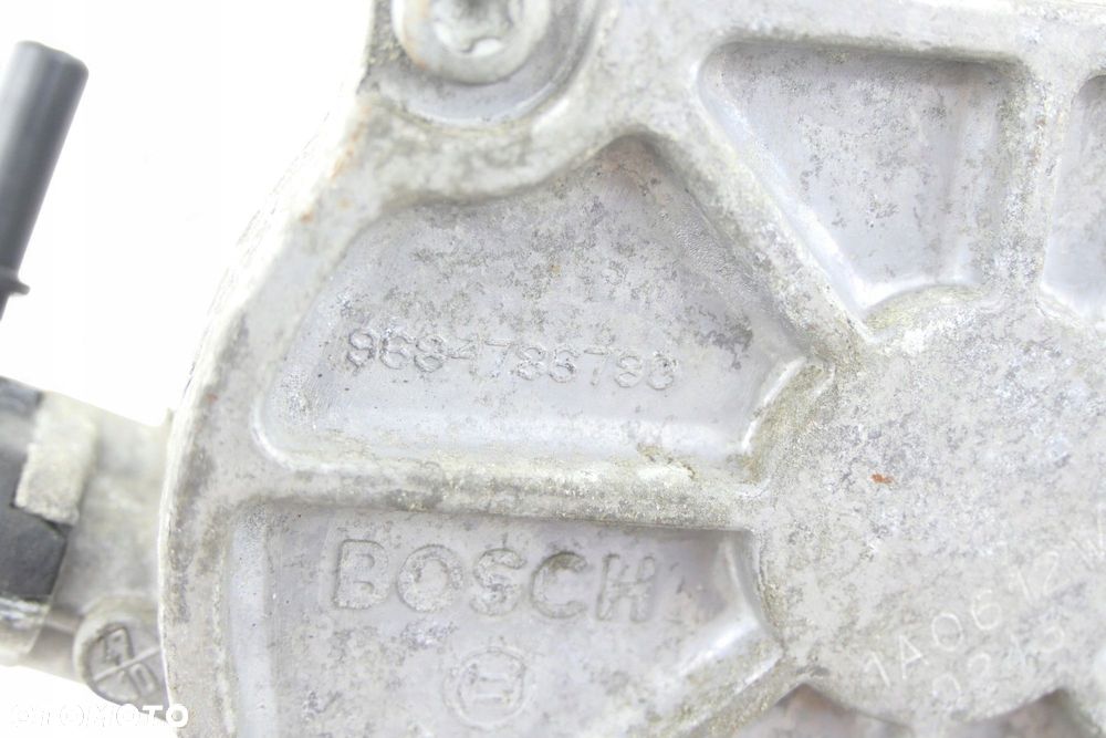 Pompa Wakum PEUGEOT 208 CITROEN C3 FORD FIESTA MK7 1.4 1.6 HDI 9684786780 - 10