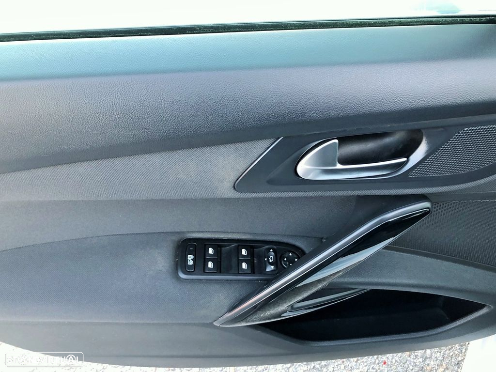 Peugeot 508 SW - 12