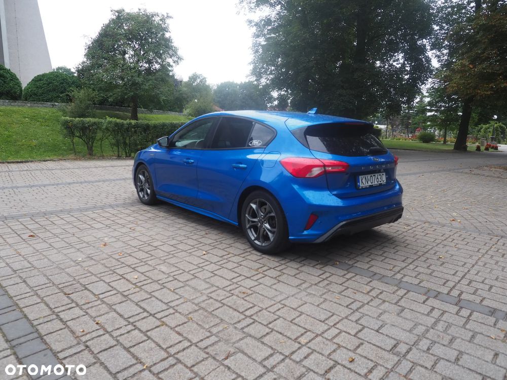 Ford Focus 1.0 EcoBoost mHEV ST-Line X - 6
