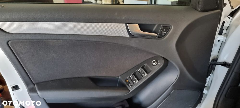 Audi A4 Allroad 2.0 TDI Quattro S tronic - 37