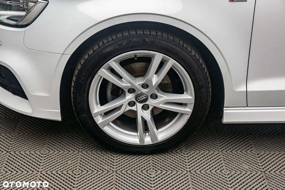 Audi A3 Limousine 35 TFSI mHEV S Line S tronic - 32