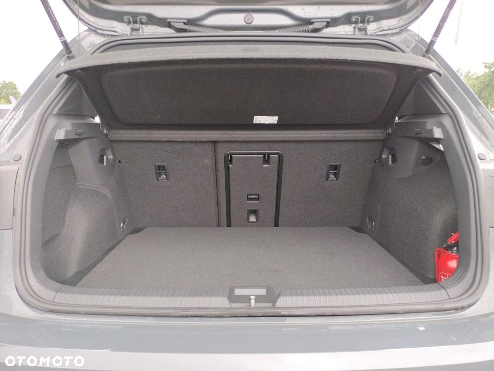 Volkswagen Golf VIII 2.0 TDI GTD DSG - 17