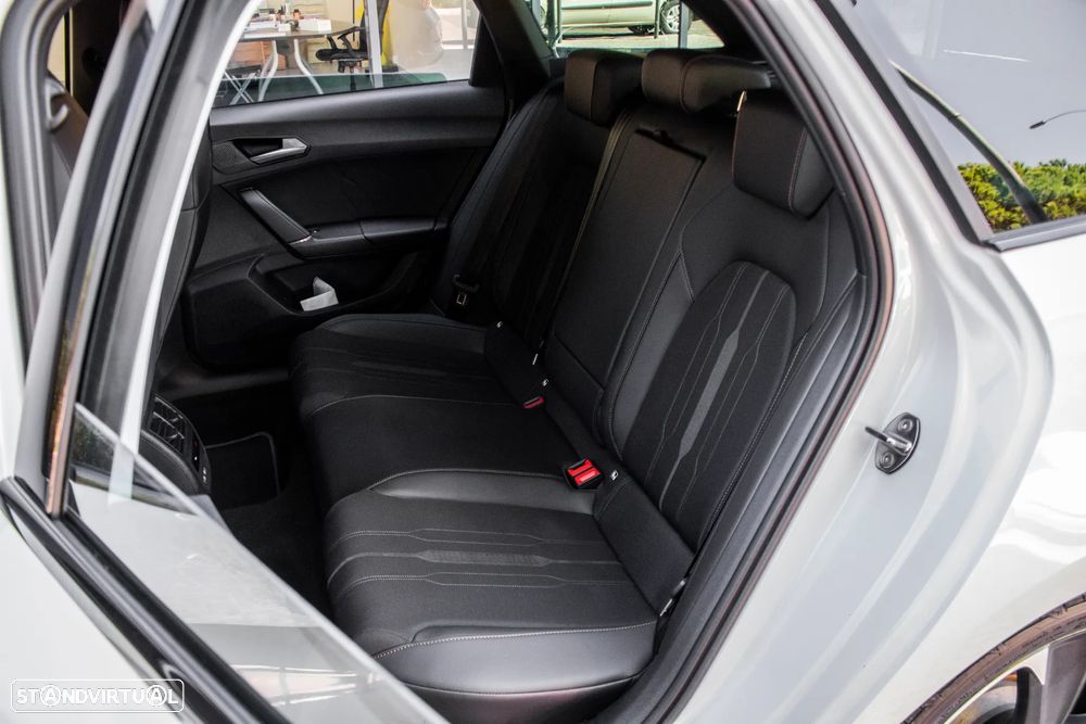 Cupra Leon ST 1.4 e-Hybrid VZ DSG - 32
