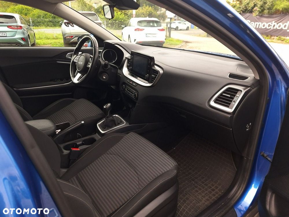 Kia XCeed 1.5 T-GDI M - 21