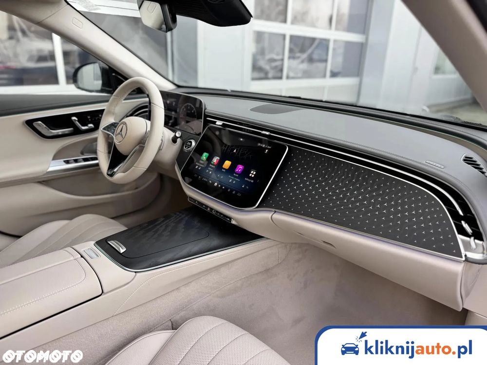 Mercedes-Benz Klasa E 220 d mHEV 4-Matic Exclusive 9G-Tronic - 6