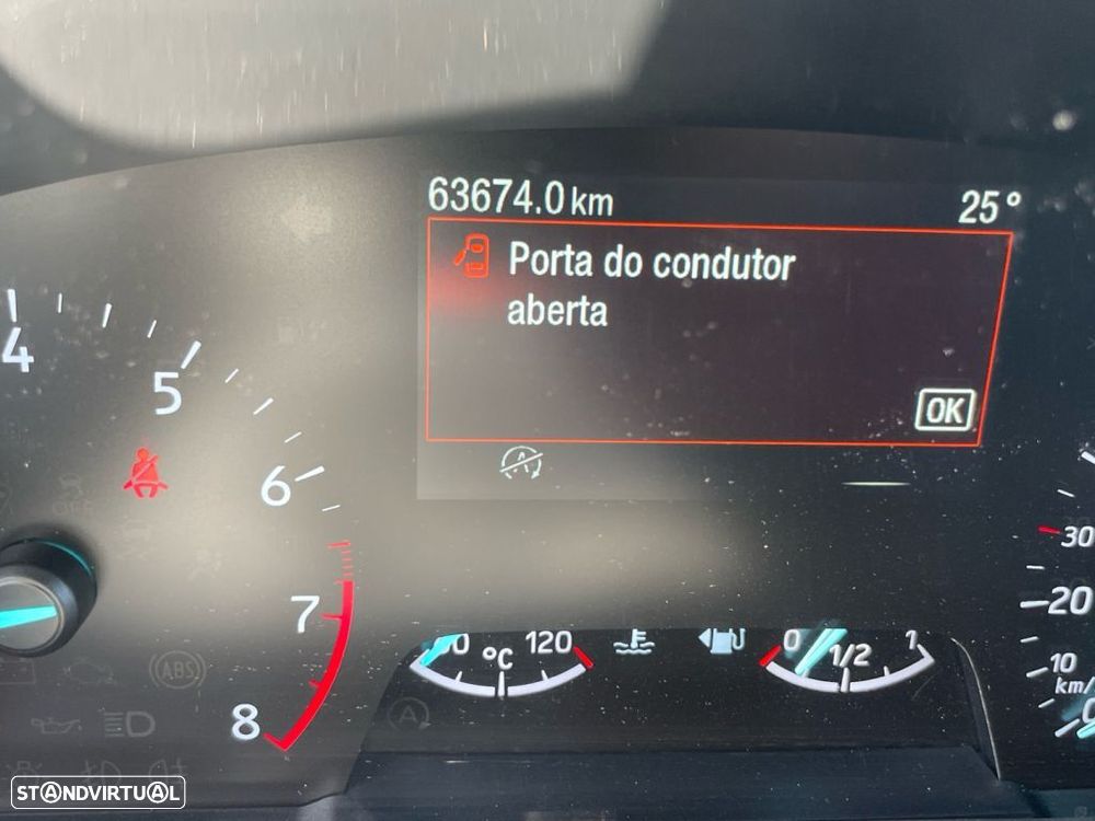 Ford Focus 1.0 EcoBoost MHEV ST-Line - 3