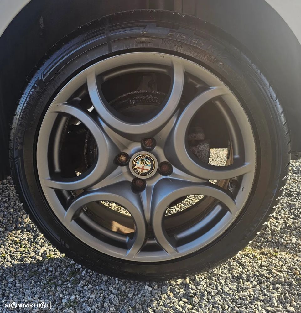 Alfa Romeo MiTo 1.4 MultiAir Distinctive - 16