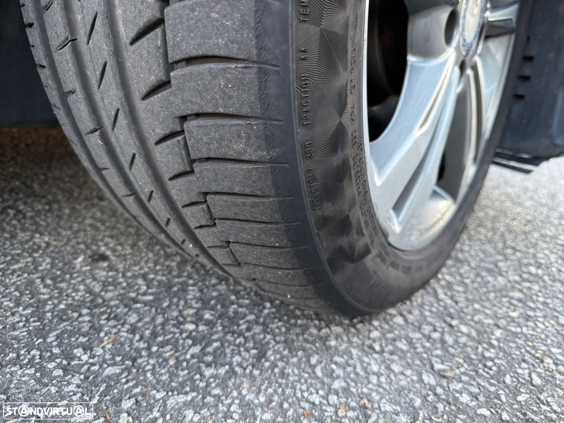 Mercedes-Benz E 250 CDi Avantgarde BE Auto. - 19
