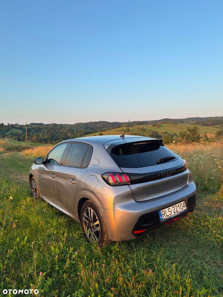 Peugeot 208 PureTech 100 Allure Pack - 4
