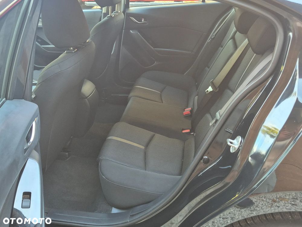 Mazda 3 - 9