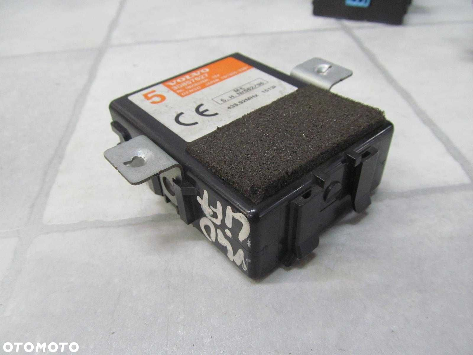 VOLVO S40 V40 95-04 MODUL STEROWNIK ZAMKA CENTRALNEGO 30857627 - 4