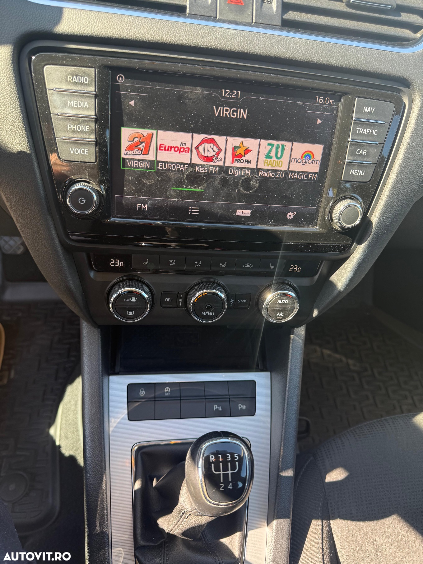 Skoda Octavia 1.6 TDI Ambition - 13