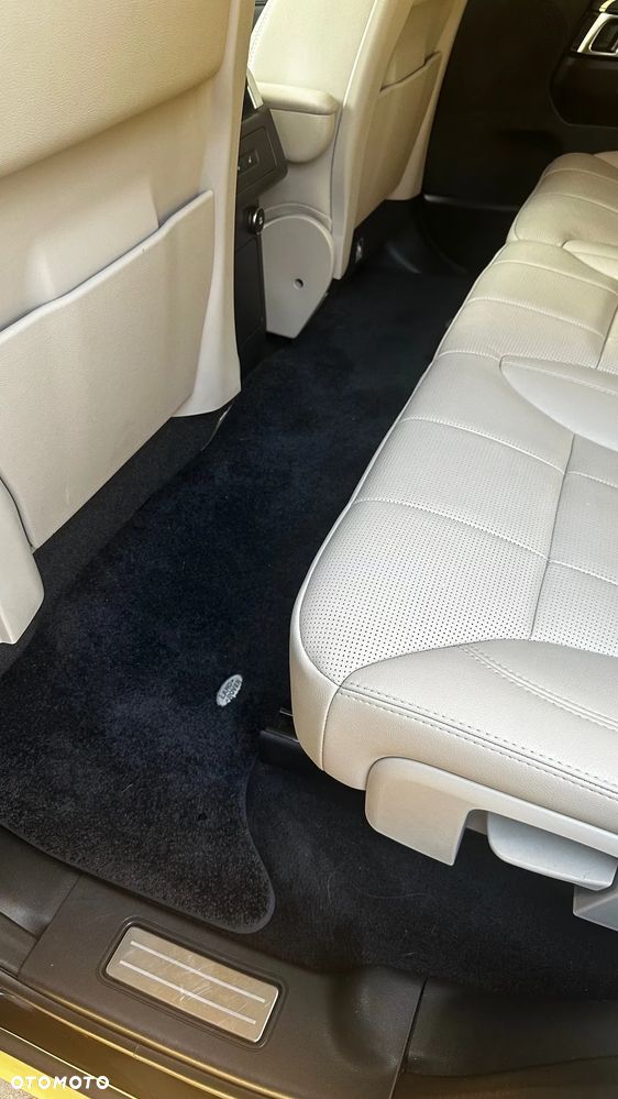 Land Rover Discovery V 2.0 SD4 HSE Luxury - 8