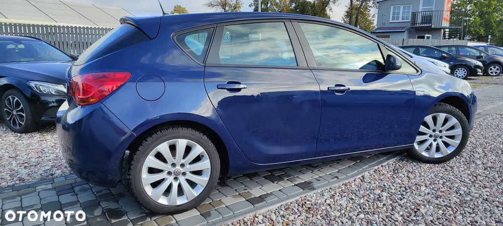 Opel Astra 1.6 ECOFLEX Start/Stop Edition - 12