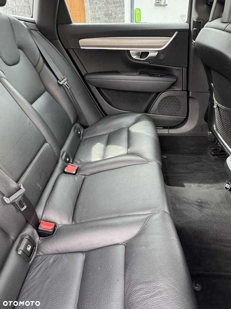 Volvo V90 D4 SCR Momentum Pro - 11