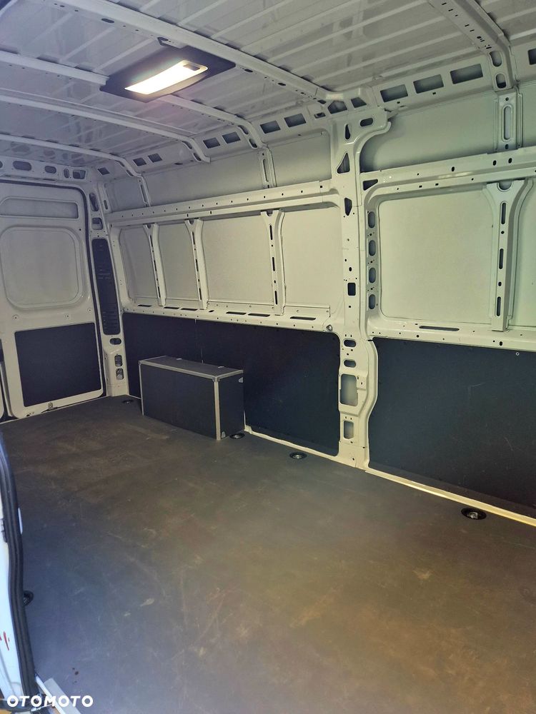 Toyota Proace max - 12
