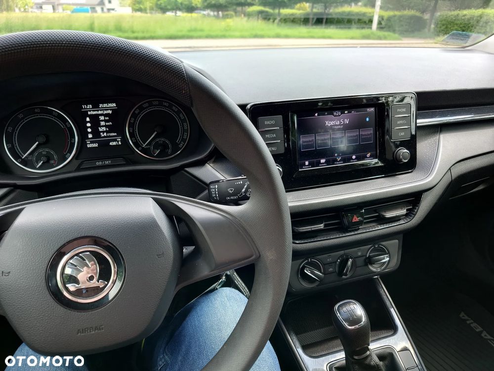 Skoda Fabia 1.0 Active - 10