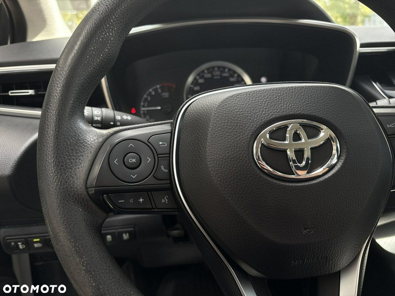 Toyota Corolla 1.8 Hybrid Active - 12