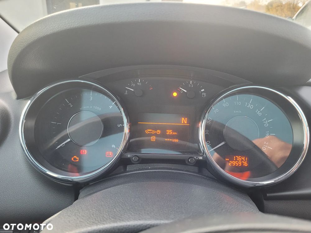 Peugeot 3008 HDi FAP 110 EGS6 Platinum - 4