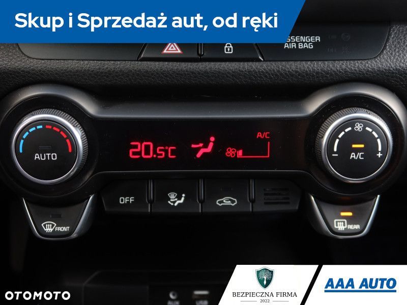 Kia Stonic - 14
