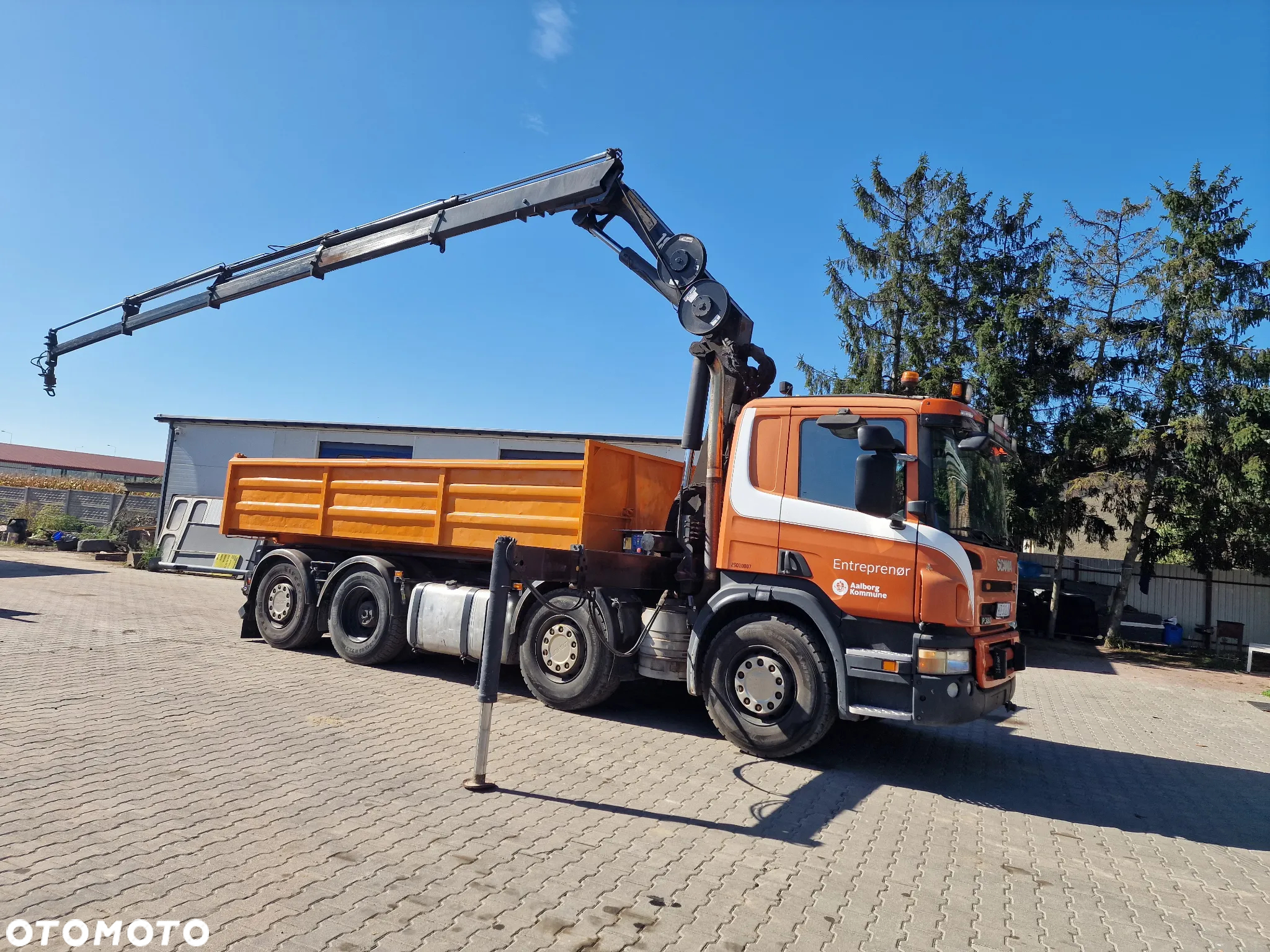 Scania P380 8x2 - 2