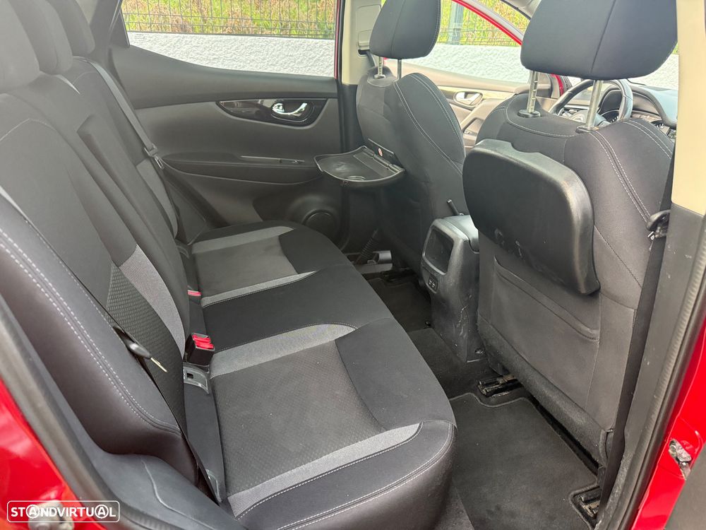 Nissan Qashqai 1.5 dCi N-Connecta Led - 17